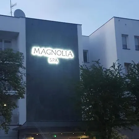 Magnolia Osrodek Rehabilitacyjno-wczasowy 코워브제크